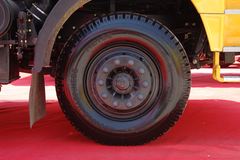 红岩 金刚重卡 290马力 6X4 4.8米自卸车(CQ3254SMG324)