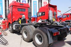 解放 J6P重卡 390马力 6X4 牵引车(CA4250P66K24T1A1EX)