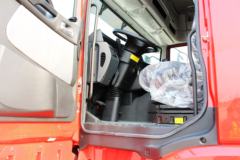 联合卡车 U400重卡 400马力 6X4 LNG牵引车(富华单级减速桥)(SQR4252N6ZT4)