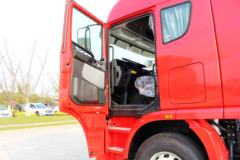 联合卡车 U400重卡 400马力 6X4 LNG牵引车(富华单级减速桥)(SQR4252N6ZT4)