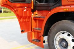 联合卡车 U260重卡 260马力 4X2 LNG牵引车(蓬翔单级减速桥)(SQR4182N6Z)