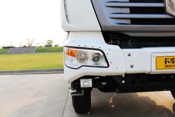 ���Ͽ��� U340 340���� 6X4 5.8��LNG��ж��(�����ֱ߼�����)(SQR3252N6T4)ͼƬ