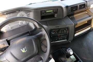 ���Ͽ��� U340 340���� 6X4 5.8��LNG��ж��(�����ֱ߼�����)(SQR3252N6T4)ͼƬ