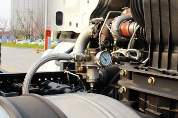 ���Ͽ��� U340 340���� 6X4 5.8��LNG��ж��(�����ֱ߼�����)(SQR3252N6T4)ͼƬ