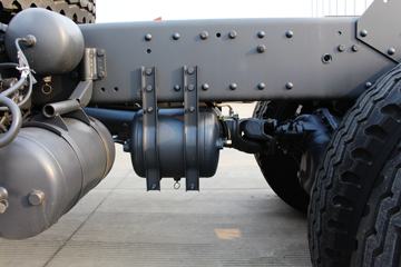 ���Ͽ��� U340 340���� 6X4 5.8��LNG��ж��(�����ֱ߼�����)(SQR3252N6T4)ͼƬ