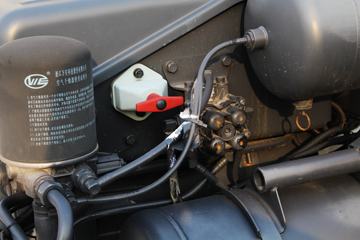 ���Ͽ��� U340 340���� 6X4 5.8��LNG��ж��(�����ֱ߼�����)(SQR3252N6T4)ͼƬ