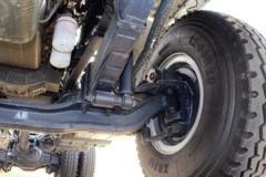 联合卡车 U340 340马力 6X4 5.8米LNG自卸车(蓬翔轮边减速桥)(SQR3252N6T4)