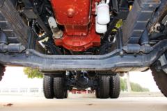 联合卡车U340 340马力 6X4 5.8米自卸车(富华轮边减速桥)(SQR3251D6T4-2)