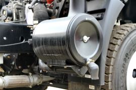 悍将&nbsp;混凝土搅拌车底盘                                                图片