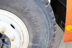 联合卡车U380 380马力 8X4 8.2米自卸车(蓬翔轮边减速桥)(高顶)(SQR3311D6T6-3)