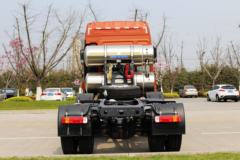 联合卡车 V340重卡 340马力 6X2 LNG牵引车(富华轮边减速桥)(SQR4252N6ZT2-3)
