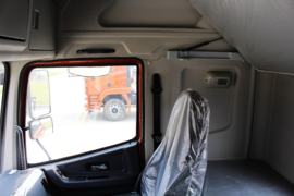 联合V系&nbsp;牵引车驾驶室                                               图片