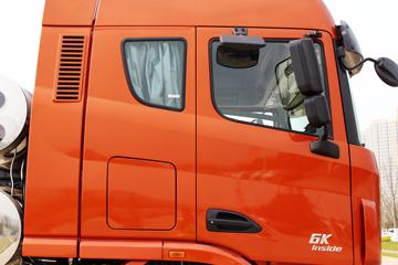 ���Ͽ��� U400�ؿ� 400���� 6X4 LNGǣ����(SQR4252N6ZT4-3)ͼƬ