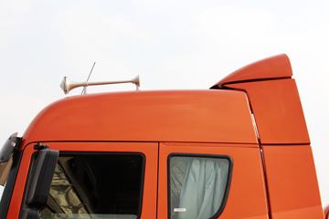 ���Ͽ��� U400�ؿ� 400���� 6X4 LNGǣ����(SQR4252N6ZT4-3)ͼƬ