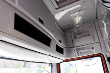 ���Ͽ��� U400�ؿ� 400���� 6X4 LNGǣ����(SQR4252N6ZT4-3)ͼƬ