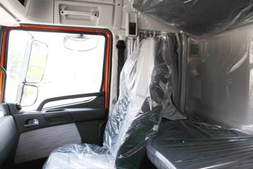 ���Ͽ��� U400�ؿ� 400���� 6X4 LNGǣ����(SQR4252N6ZT4-3)ͼƬ