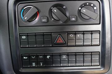 ���Ͽ��� U400�ؿ� 400���� 6X4 LNGǣ����(SQR4252N6ZT4-3)ͼƬ