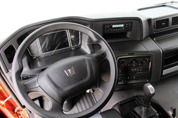 ���Ͽ��� U400�ؿ� 400���� 6X4 LNGǣ����(SQR4252N6ZT4-3)ͼƬ