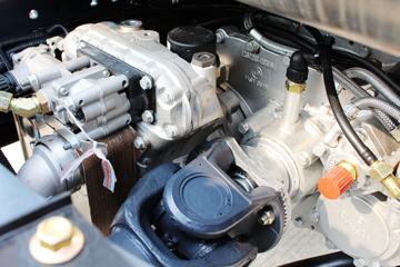 ���Ͽ��� U400�ؿ� 400���� 6X4 LNGǣ����(SQR4252N6ZT4-3)ͼƬ