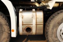 联合卡车 U380 380马力 8X4 粉粒物料车(SQR5311GFLD6T6-1)