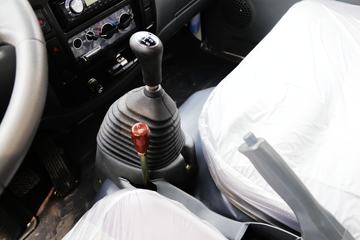 ���� ������ 95���� 3.7����ж��ͼƬ