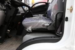 陕汽商用车 轩德X9 复合版 130马力 3260轴距单排轻卡底盘(SX1040GP4)