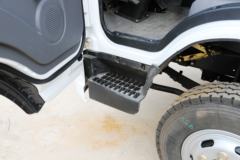 陕汽商用车 轩德X9 复合版 130马力 3260轴距单排轻卡底盘(SX1040GP4)