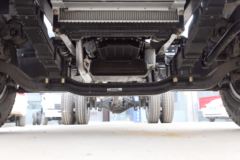 陕汽商用车 轩德X9 复合版 130马力 3260轴距单排轻卡底盘(SX1040GP4)