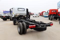 陕汽商用车 轩德X9 轻量化版 113马力 3260轴距单排轻卡底盘(SX1040GP4)