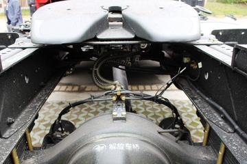 һ����� J6M�ؿ� 350���� 4X2�ۿ�ǣ����(CA4180P63K2AE5)ͼƬ