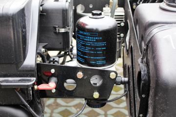 һ����� J6M�ؿ� 350���� 4X2�ۿ�ǣ����(CA4180P63K2AE5)ͼƬ