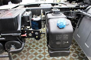 һ����� J6M�ؿ� 350���� 4X2�ۿ�ǣ����(CA4180P63K2AE5)ͼƬ