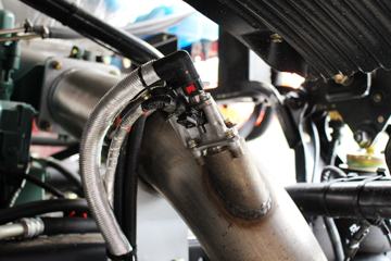 һ����� J6M�ؿ� 350���� 4X2�ۿ�ǣ����(CA4180P63K2AE5)ͼƬ