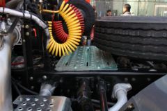 青岛解放 JH6重卡 420马力 6X2牵引车(CA4250P25K24T3E4)