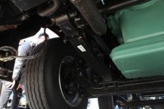 青岛解放 JH6重卡 420马力 6X2牵引车(CA4250P25K24T3E4)