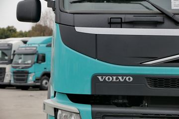 �ֶ��� ��FM�ؿ� 420���� 4X2ǣ����(ŷ��)ͼƬ