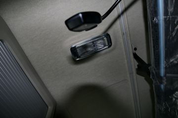 �ֶ��� ��FM�ؿ� 420���� 4X2ǣ����(ŷ��)ͼƬ