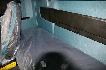 �ֶ��� ��FM�ؿ� 420���� 4X2ǣ����(ŷ��)ͼƬ