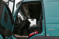 沃尔沃 新FM重卡 420马力 4X2牵引车(欧五)