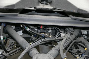 �ֶ��� ��FM�ؿ� 420���� 4X2ǣ����(ŷ��)ͼƬ