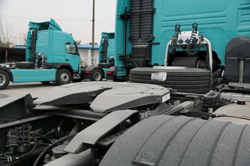 �ֶ��� ��FM�ؿ� 420���� 4X2ǣ����(ŷ��)ͼƬ