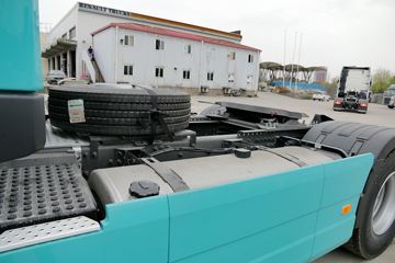 �ֶ��� ��FM�ؿ� 420���� 4X2ǣ����(ŷ��)ͼƬ