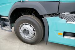 沃尔沃 新FM重卡 420马力 4X2牵引车(欧五)