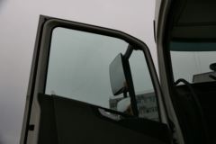 沃尔沃 新FH重卡 420马力 4X2牵引车