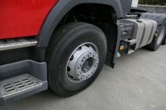 沃尔沃 新FM重卡 500马力 6X2牵引车(FM500 62T)