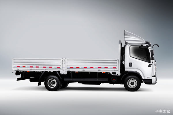 解放公狮载货车深圳市火热促销中 让利高达1万