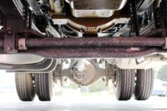 东风柳汽 乘龙M5重卡 320马力 4X2牵引车(LZ4180QAFA)