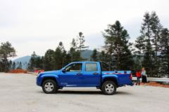 骐铃汽车 T7 尊贵版 2.8L柴油 两驱 双排栏板式皮卡