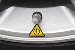 骐铃汽车 T7 尊贵版 2.8L柴油 两驱 双排栏板式皮卡