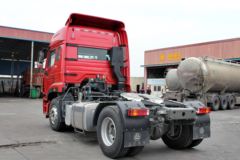 中国重汽 豪瀚重卡 340马力 4X2牵引车(ZZ4185N3516D1)(12挡) 中国重汽 豪瀚重卡 340马力 4X2牵引车(ZZ4185N3516D1)(12挡)